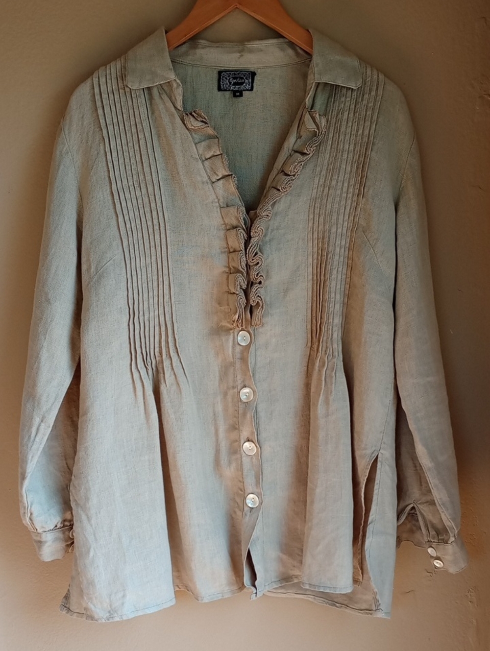 Paper lace Button Front Ruffle Linen Long Sleeve Victoria Style Size M